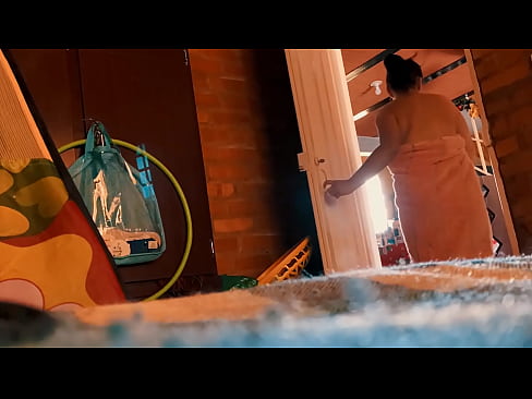 ❤️ Min onkel følger mig ind i brusebadet, han knepper mig, mens jeg tager et brusebad. ️❌ Fucking video at da.xxxner.ru ☑