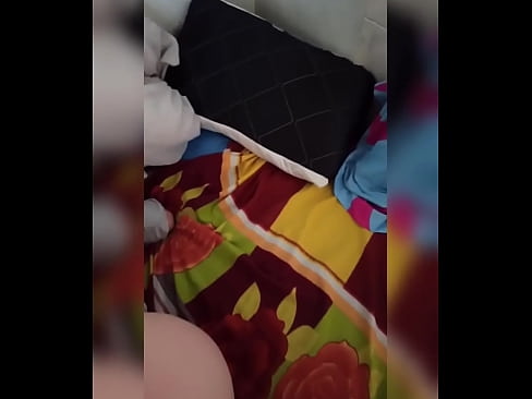 ❤️ Min værelseskammerat bliver alene hjemme fordi hendes mand er på ferie og jeg benytter lejligheden til at kneppe hende og fylde hendes røv med mælk ️❌ Fucking video at da.xxxner.ru ☑